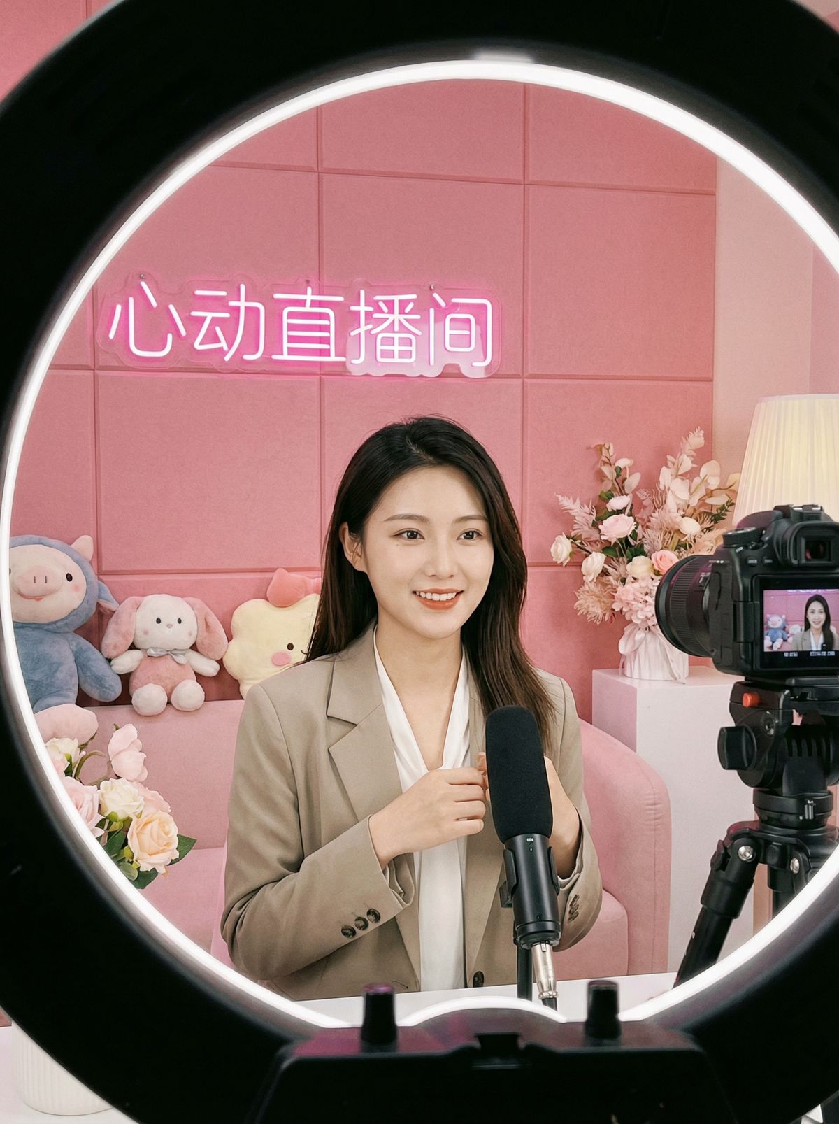 海角海角美女直播精彩视频回放 | 弹幕互动视频合集